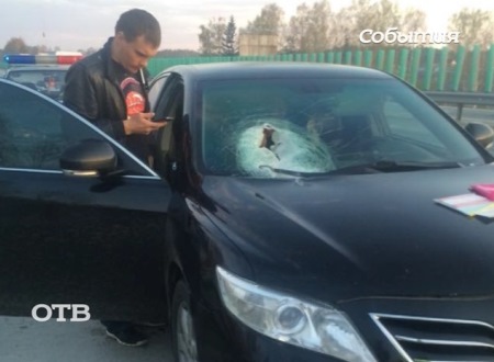 В Екатеринбурге пьяный водитель устроил гонки с ДПС