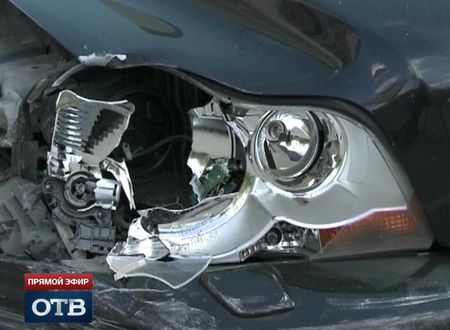 В Екатеринбурге водитель «Лексуса» разбил восемь машин