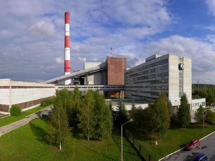 Свердловская ТЭЦ до конца года полностью обновит 35-тонную дымовую трубу