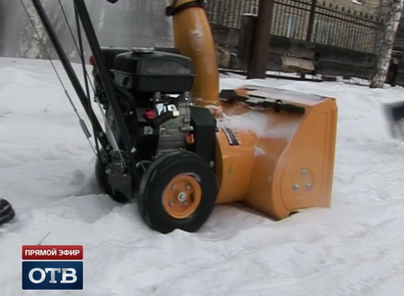 Шесть детских садов Дегтярска получили новую снегоуборочную технику