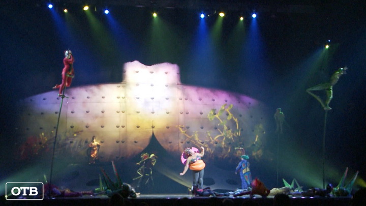 OVO: Cirque du Soleil показал в Екатеринбурге шоу о жизни насекомых