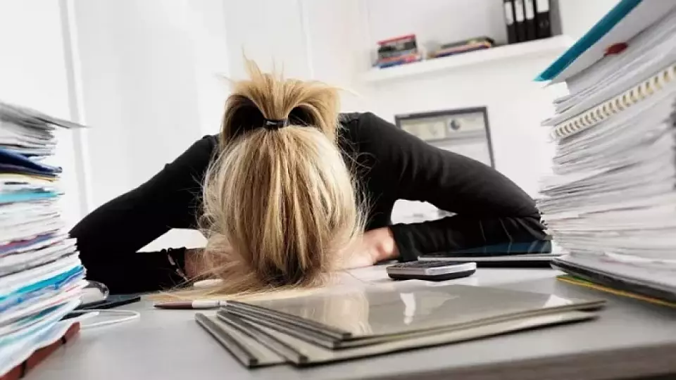 Почти половина работающих россиян находится в состоянии выгорания