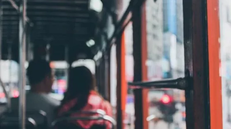 В Каменске-Уральском подростки обстреляли автобус с пассажирами