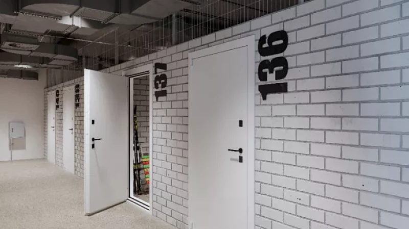 «Парковка» для колясок и санок пользуется популярностью у екатеринбуржцев