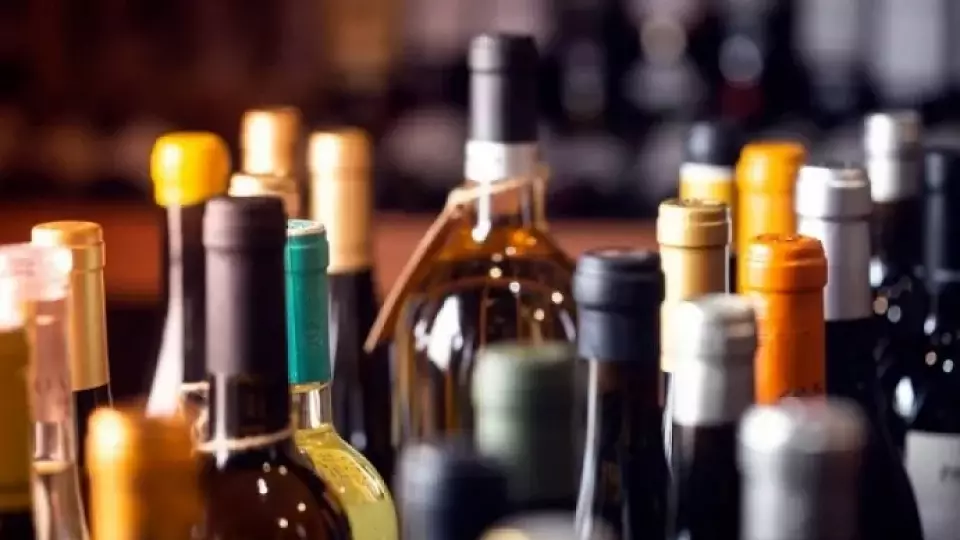 Женщине дали 3 года колонии за продажу «смертельного» алкоголя