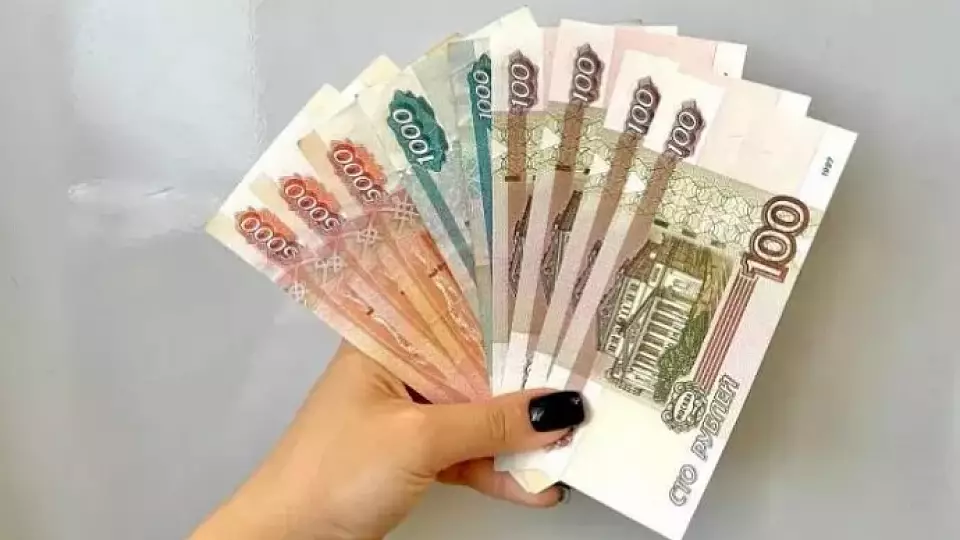 Больше 6 тысяч жалоб на организаторов финансовых пирамид зарегистрировал ЦБ за 5 лет