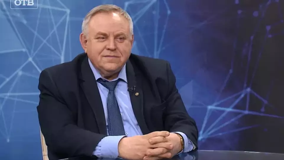 Против рекламных видеоэкранов в Екатеринбурге выступил директор центра охраны исторического наследия