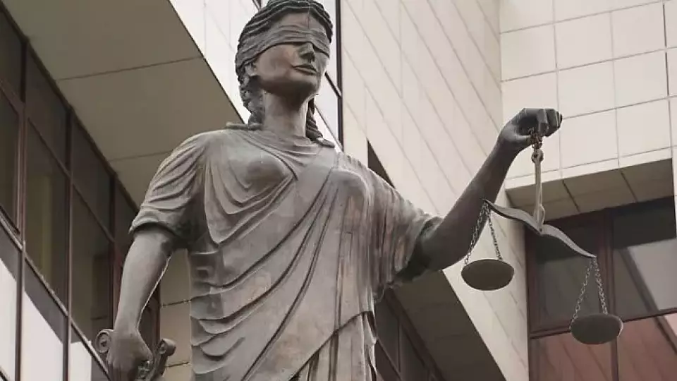 Мужчину из Нижнего Тагила будут судить за покупку и хранение «палёного» табака