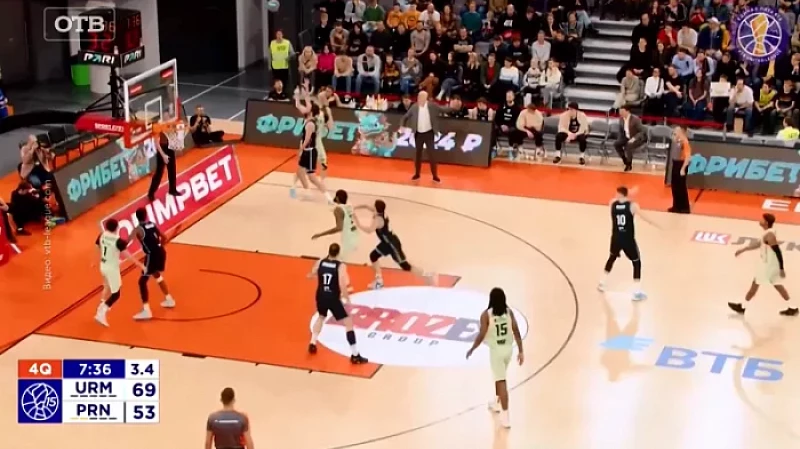 Единая лига ВТБ: баскетбольная команда «Уралмаш» принимала «Пари Нижний Новгород»