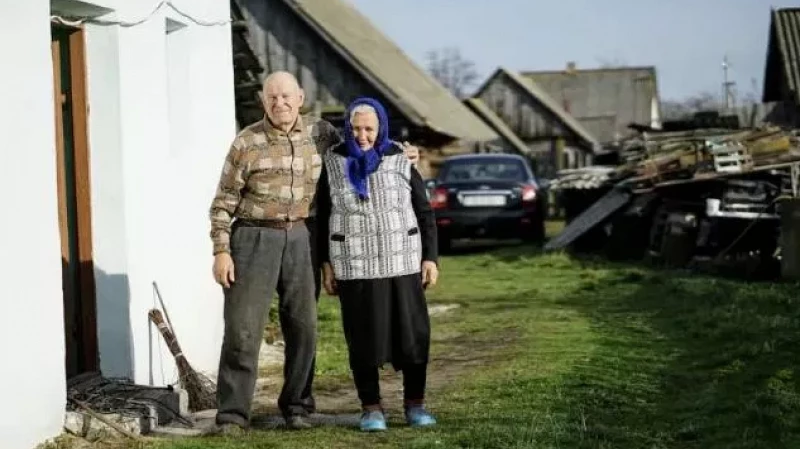 В России могут одобрить законопроект о премиях к юбилеям брака