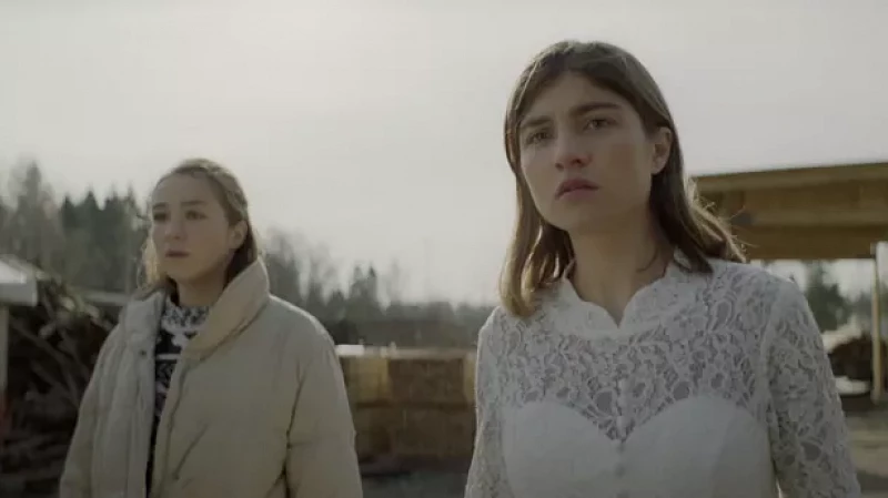 Какую музыку слушали жители Свердловской области во время праздников?