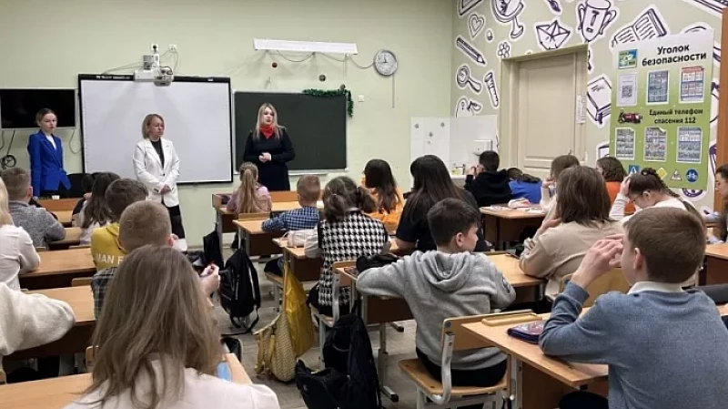 В школу, где произошёл конфликт пятиклассников, пришла полиция