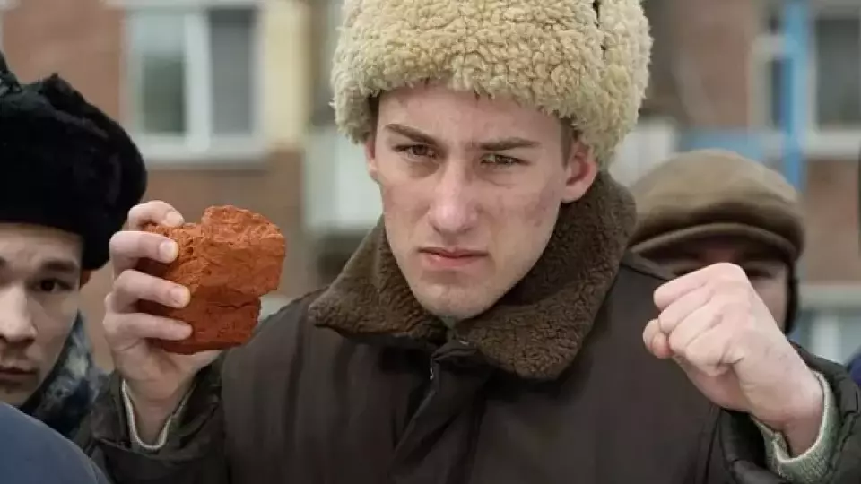 Кинокритики: сериал «Слово пацана» стал популярным только из-за требований его запретить