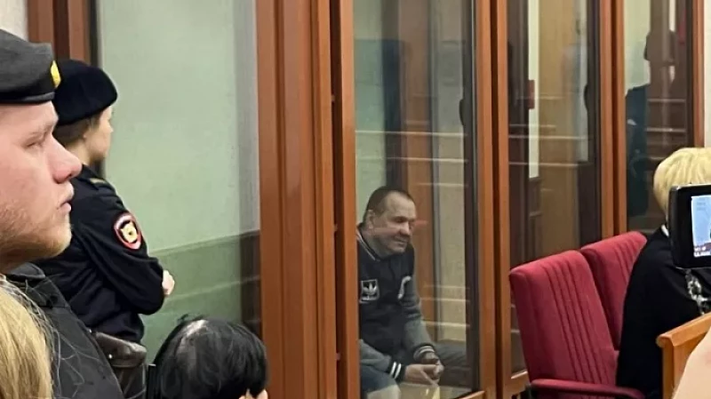 Обвиняемый в убийстве медбрата в Берёзовском свою вину признает только частично