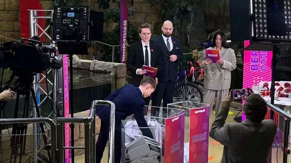 Две свердловские школы выиграли гранты по 1 миллиону рублей