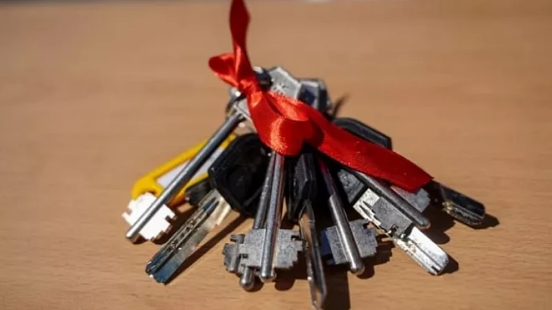 Мэрия Екатеринбурга купит 20 квартир для переселенцев