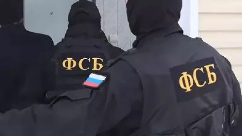 ФСБ и МВД обратились к свердловчанам из-за роста количества случаев обмана граждан под видом силовиков