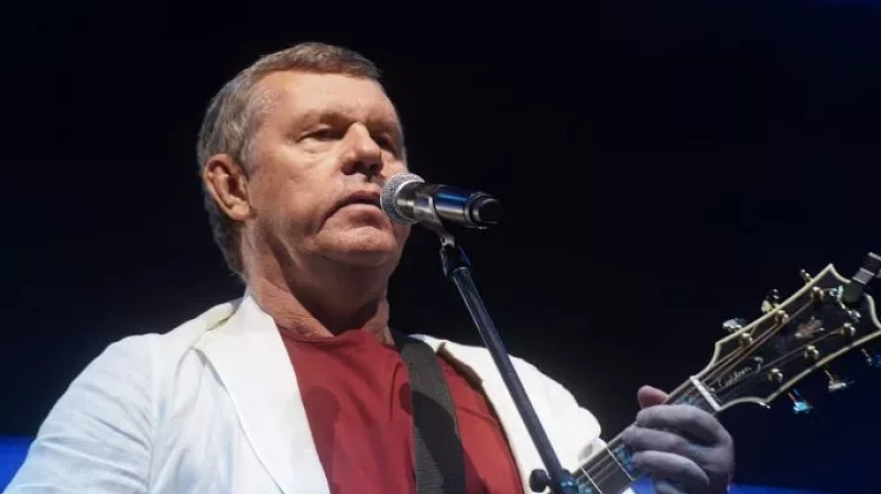 Бард Александр Новиков и еще три человека станут почётными гражданами Екатеринбурга