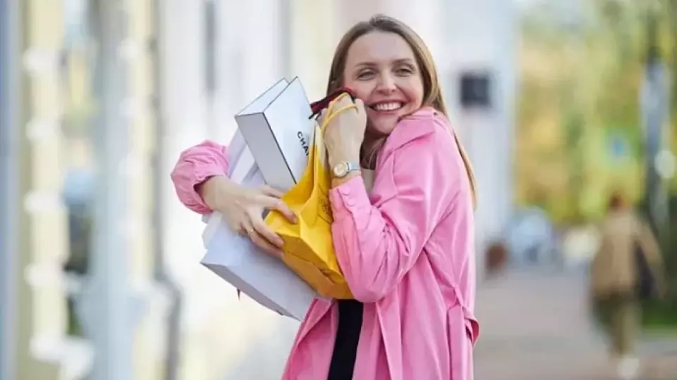 Расплатиться улыбкой можно в магазинах Свердловской области