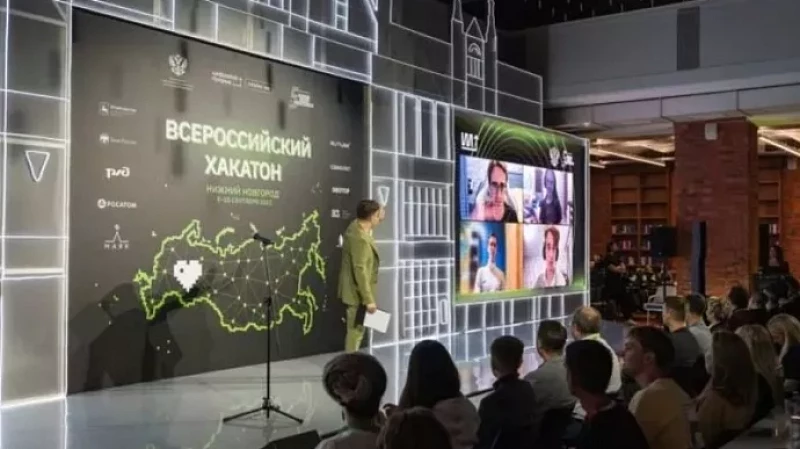 Искусственный интеллект сможет распознавать трещины на дорогах и рекомендовать покупателям товары