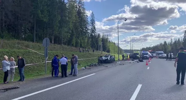 В страшной аварии под Выборгом погибла спортсменка из Тюмени