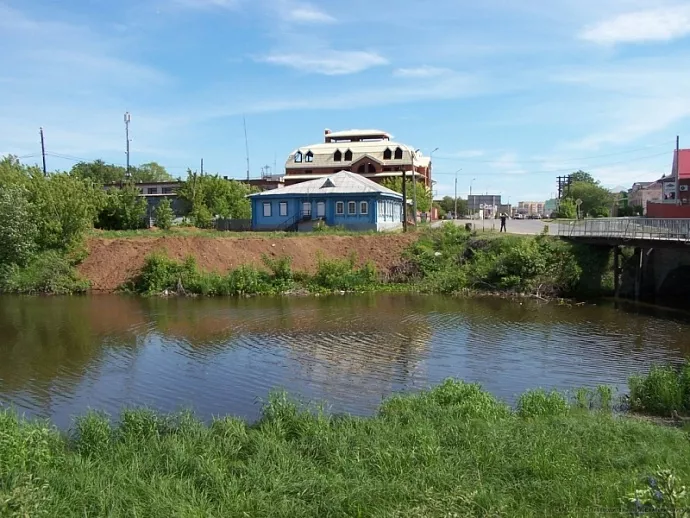 В Арамиле на 80 тыс. рублей оштрафовали компанию за сброс сточных вод в Исеть