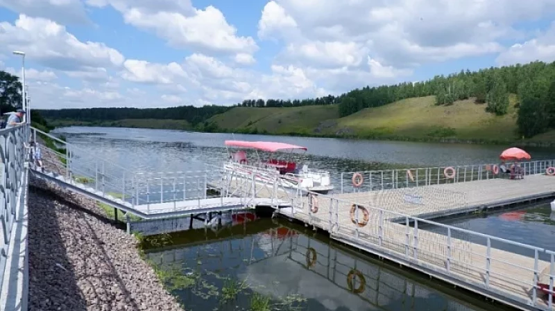 Парад судов пройдет сегодня в Свердловской области