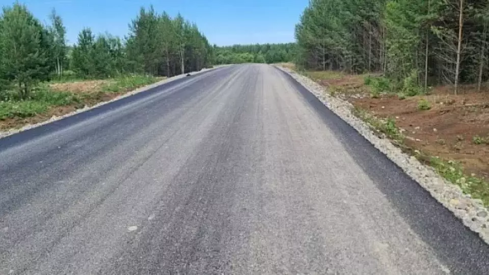 Заканчивается ремонт дороги к посёлку Таёжный