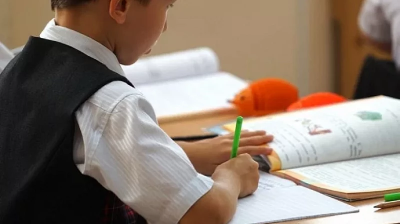 В Екатеринбурге начался второй этап зачисления детей в 1 классы