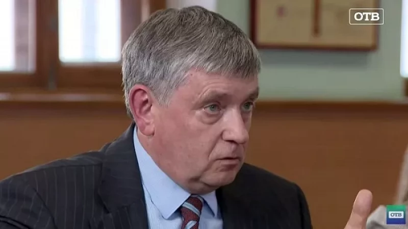 Кокшаров: От ЕГЭ отказываться нельзя