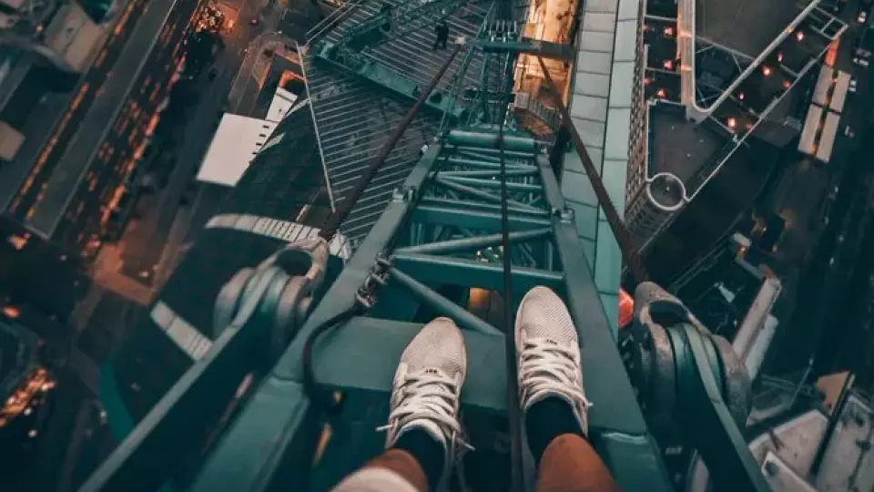 Самый распространённый страх россиян – акрофобия