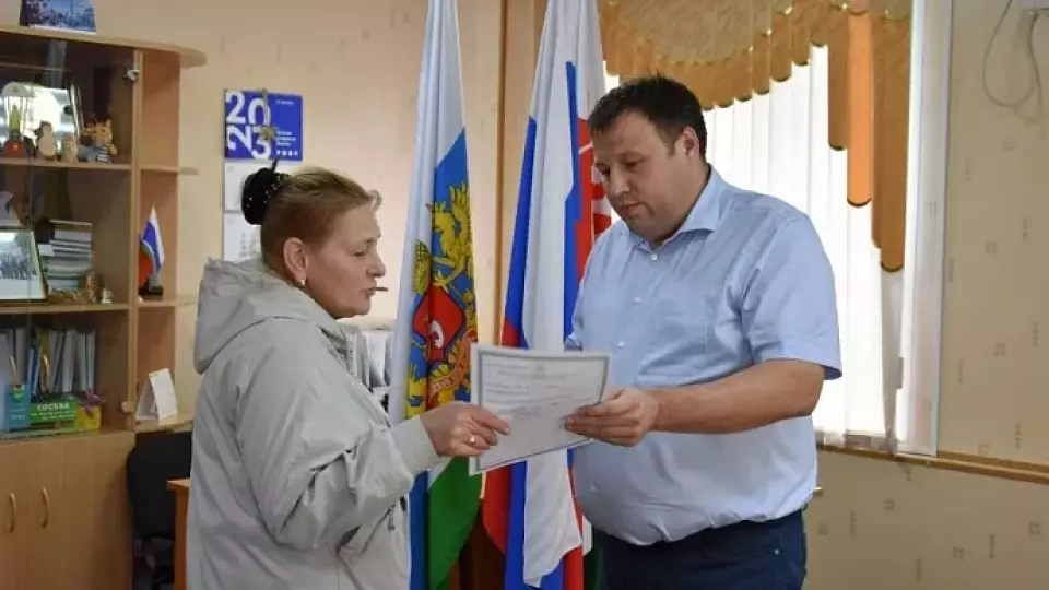 Первые 19 погорельцев из Сосьвы получили жилищные сертификаты