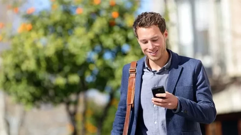 Свердловчане научились экономить время и деньги, используя новые сервисы