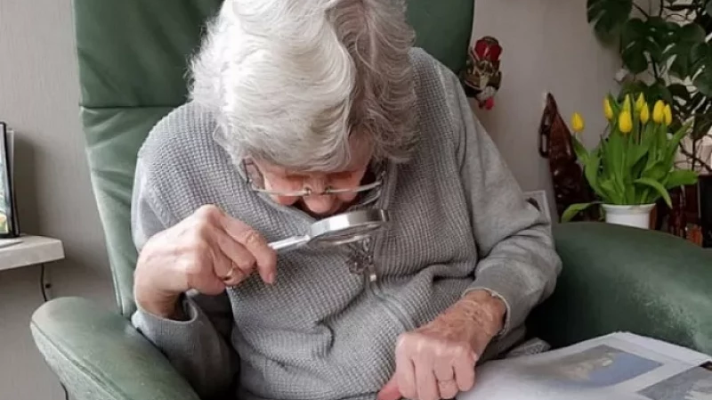 В Югре 20-летний внук зарезал собственную бабушку