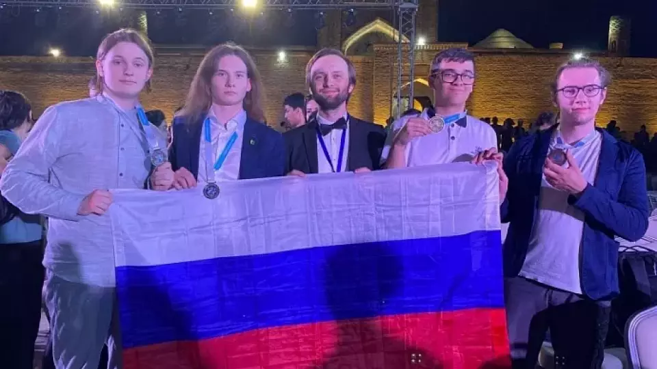 Российские школьники завоевали 4 медали на первой международной олимпиаде по химии