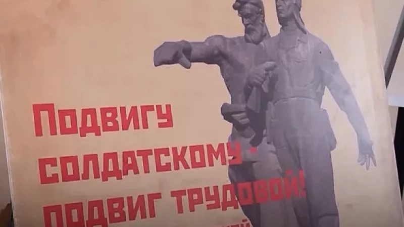 Выставка работ военных фотографов открылась в фойе зала коллегии ГУ МВД