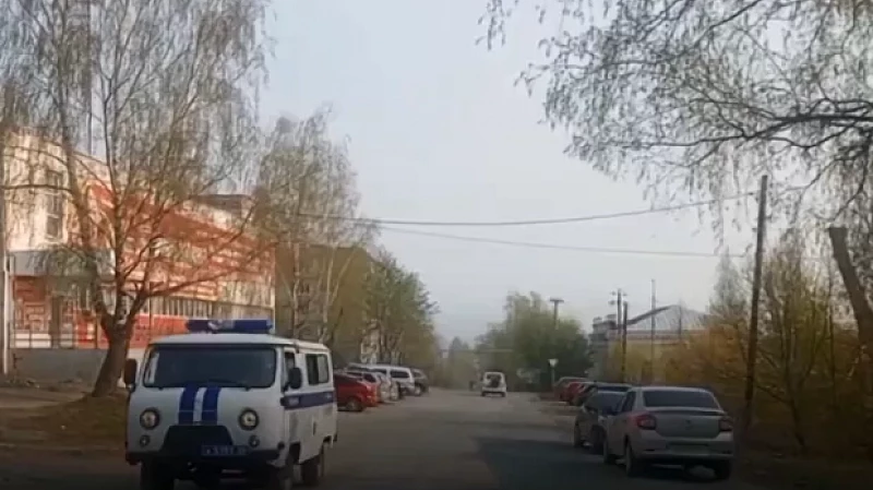 Мошенники развели свердловчанку на 400 тысяч рублей