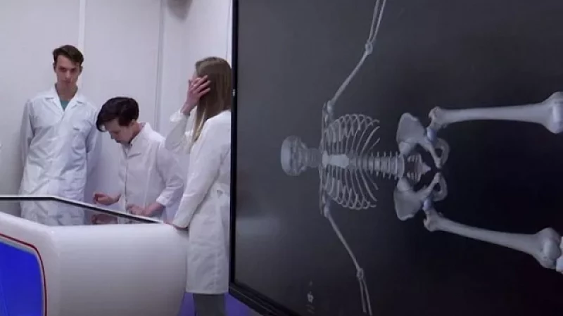 На Урале продолжают готовить кадры для медицины со школьной скамьи