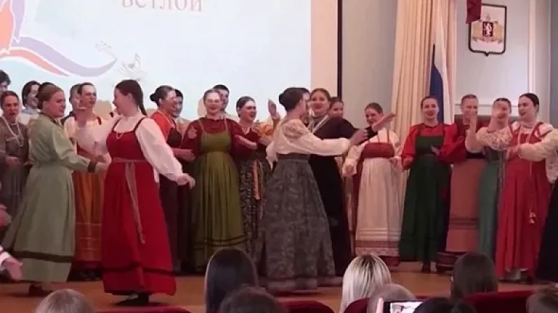 Для полицейских прошёл концерт - лекция «Хором славим Россию»