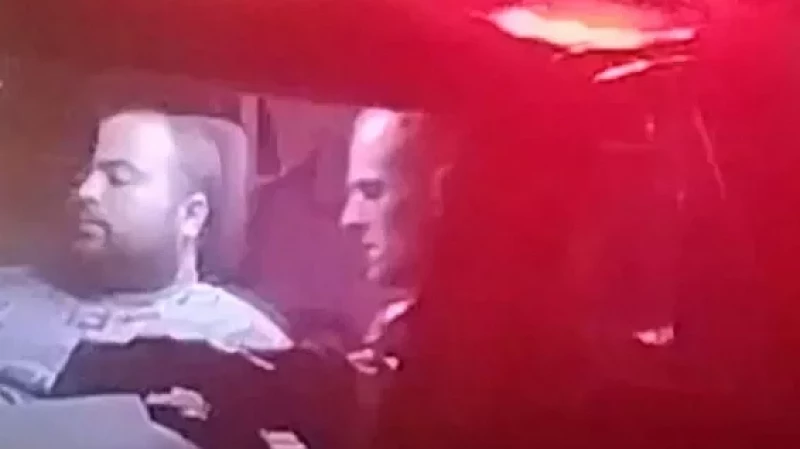 Водитель легковушки выехал на встречку и сбил байкера