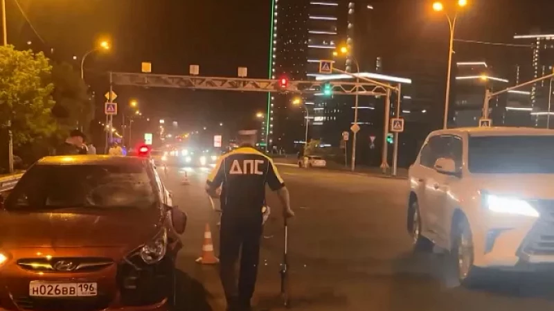 Автомобилистка насмерть сбила самокатчика