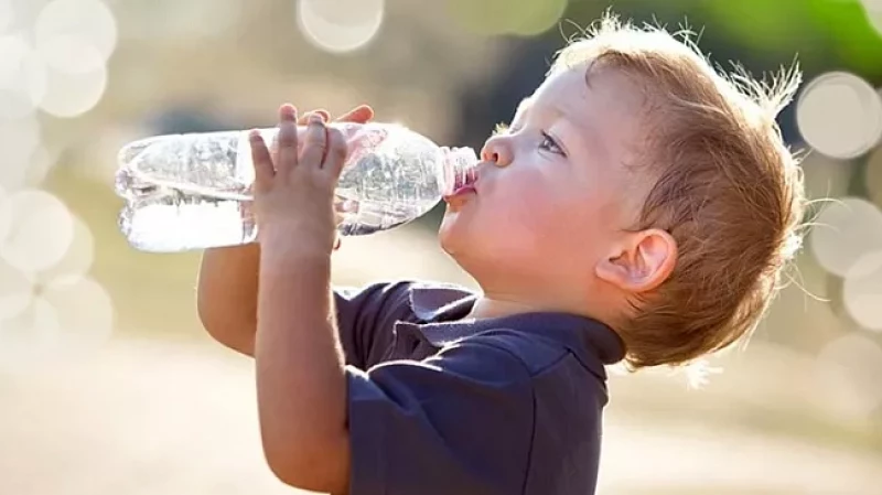 С 1 сентября на детской воде появится специальная маркировка