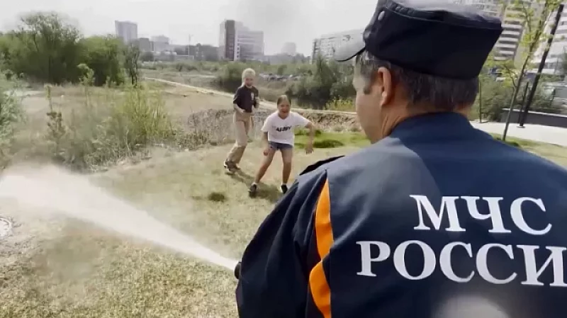 Представители ГИБДД, МЧС и полиции провели для школьников образовательный квест