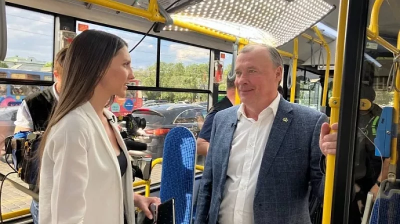 «Если раньше улицы обильно мыли, сейчас их просто поливают»