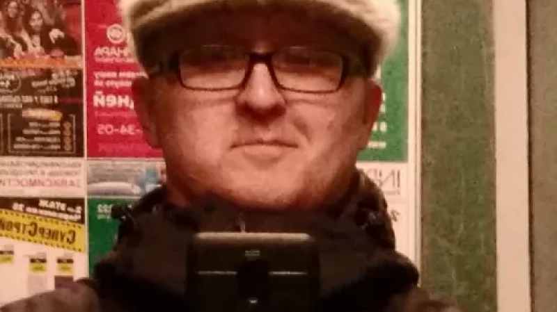 Мужчина избил ребёнка, который искажал его фамилию