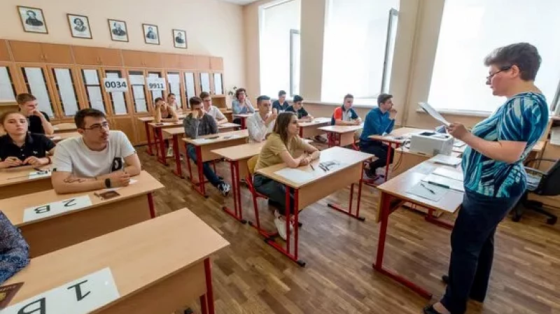 Единый государственный экзамен успешно стартовал в Свердловской области