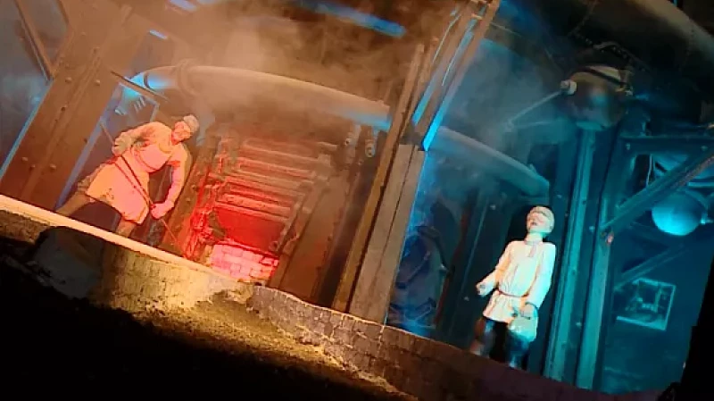 Герои сказов Бажова ожили в музее «Северская домна»