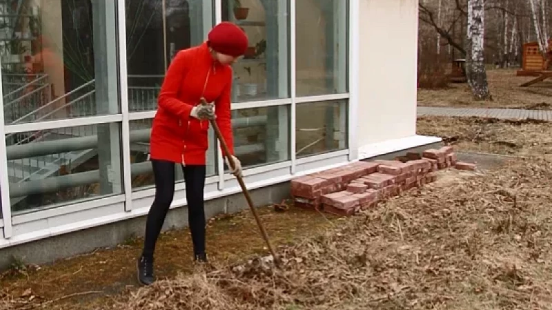 В детском хосписе провели благотворительный субботник