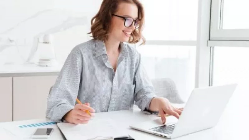 Предложение ввести шестидневную рабочую неделю поступило в Минтруда