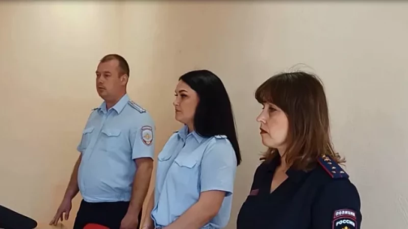 Сотрудники полиции предостерегли железнодорожников Ревды от телефонных мошенников